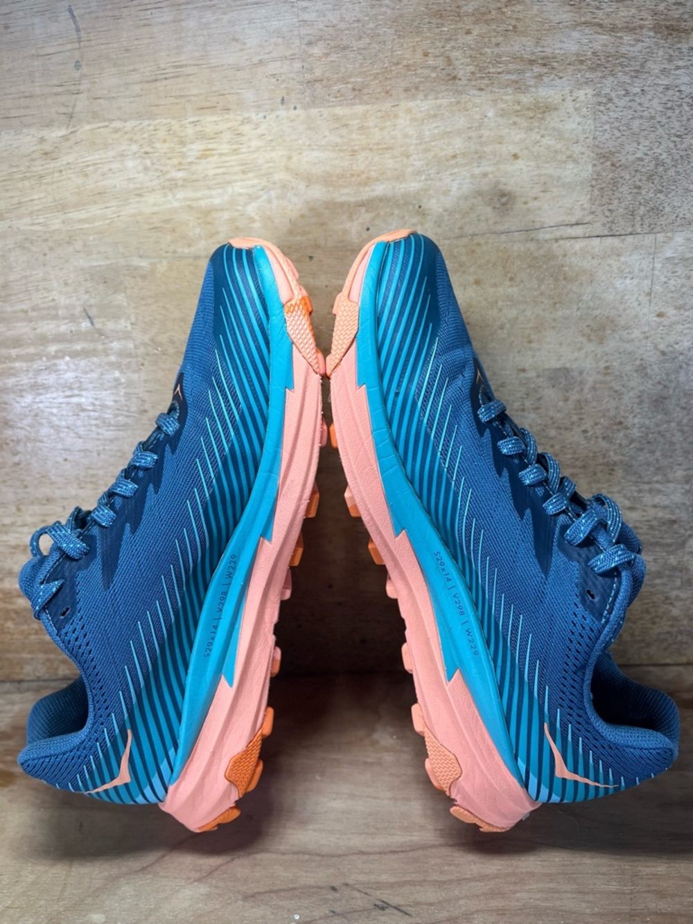 Hoka One One Torrent 2 Womens Size 6.5 Trail Running Shoes Real Teal Cantaloupe - Picture 6 of 11